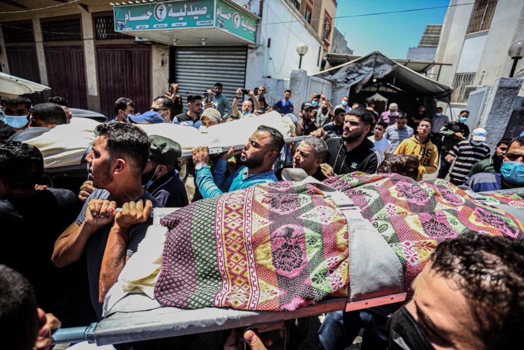 הלוויתו של הילד איברהים אל-רנטיסי